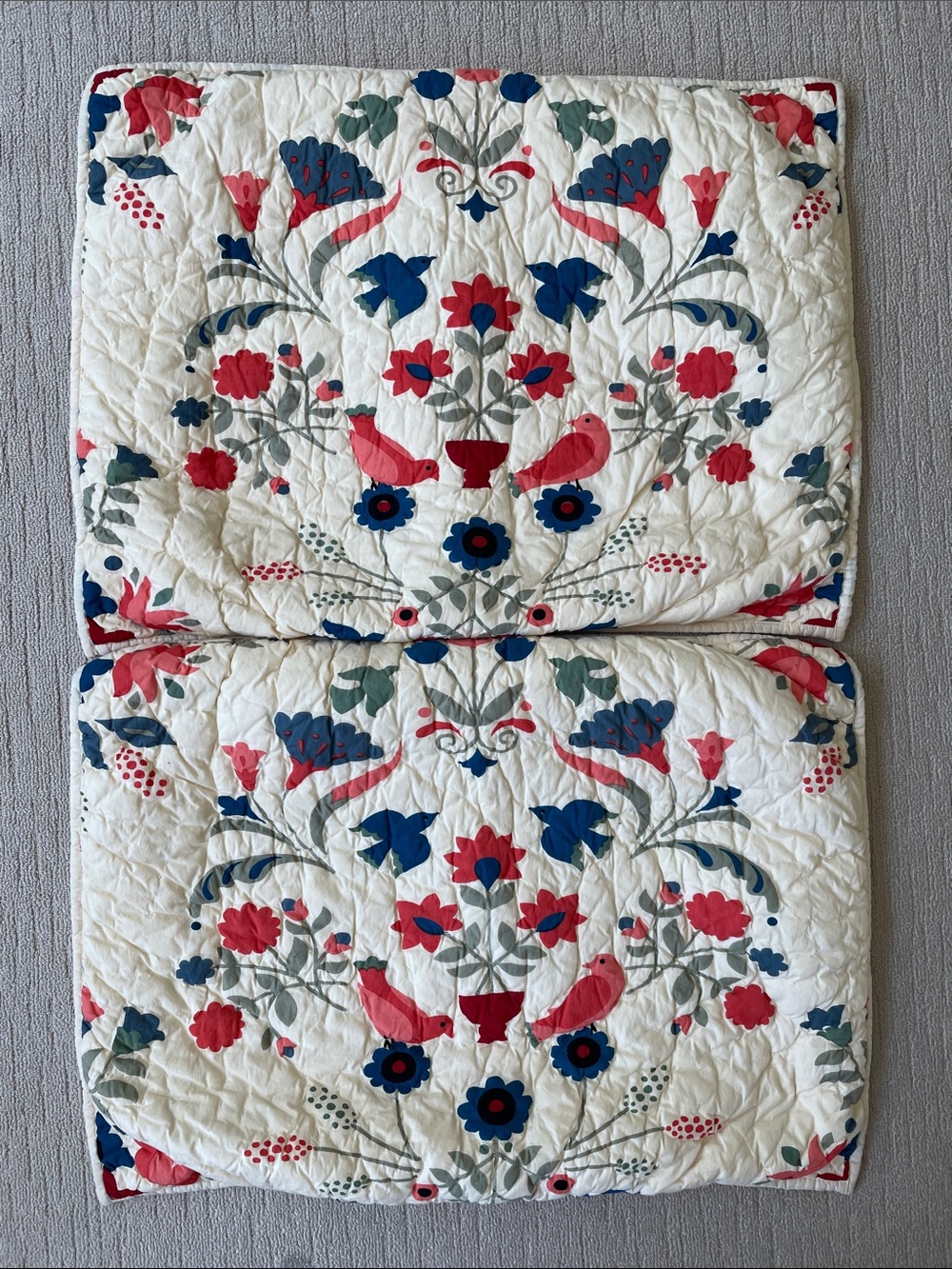 Plow & Hearth Ansley Folk Art Queen Quilt Cream Cotton Bird Flower Dutch Bed Set - Picture 2 of 9